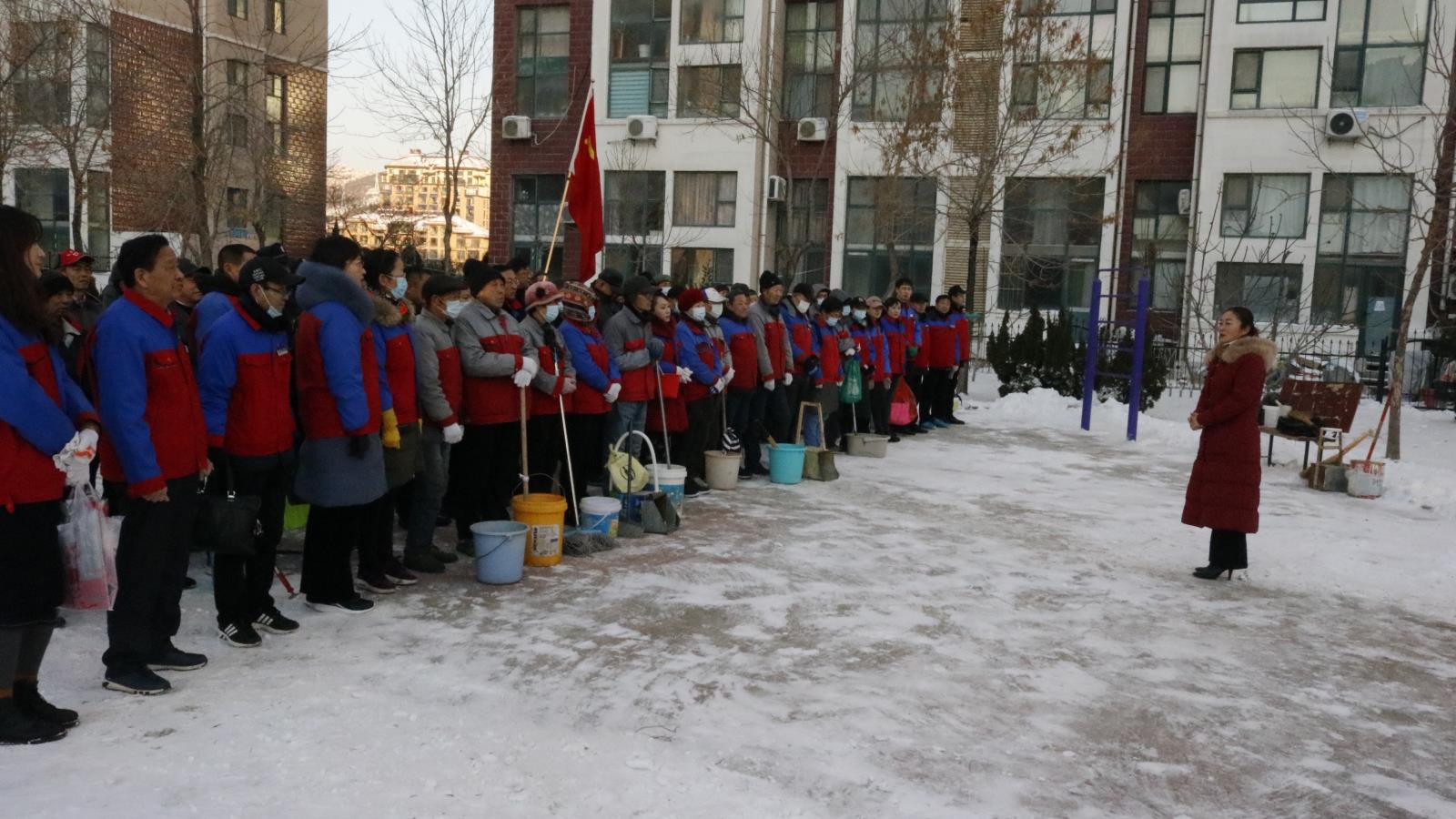 4.开元社区党总支邹书记在接管启动仪式上讲话.JPG